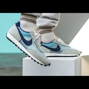 NIKE daybreak teal tint midnight navy